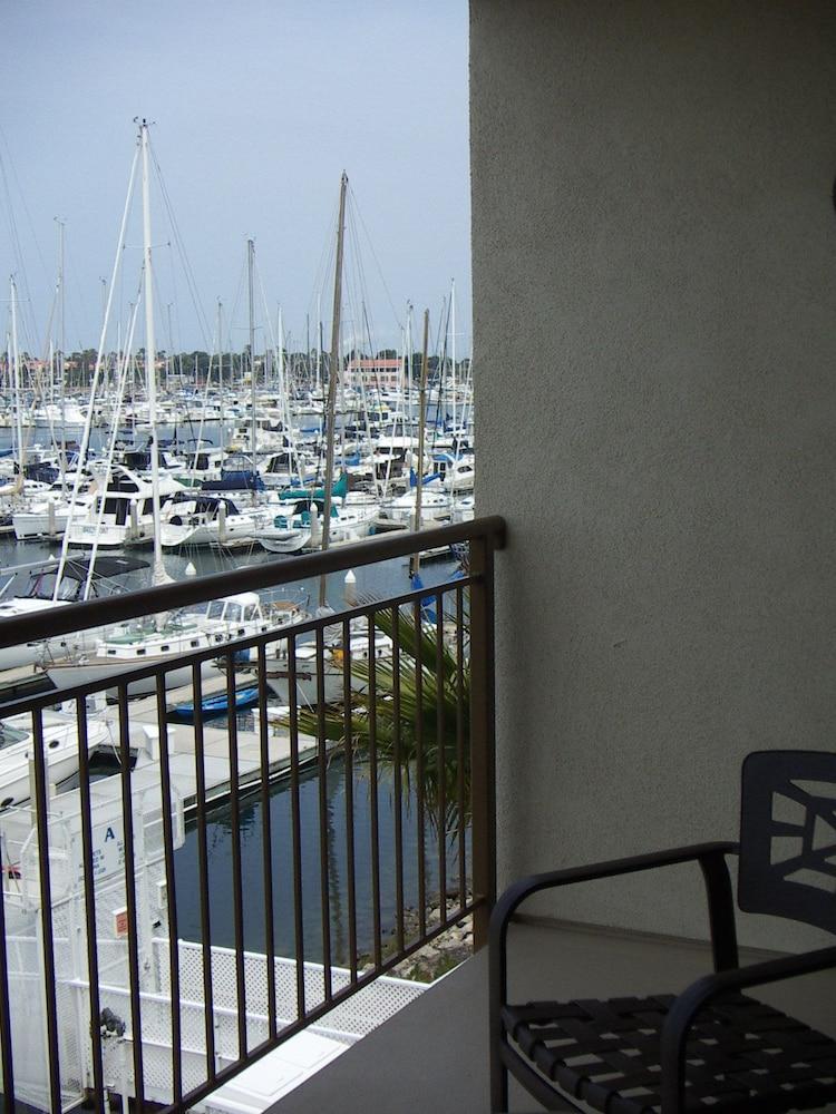 Hampton Inn Channel Islands Harbor Окснард Экстерьер фото